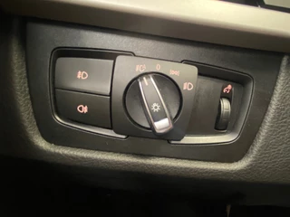 BMW 3 Serie BMW 3-serie Touring 318i Executive | LED | ELEKT ACHTERKLEP | NAVI | 18