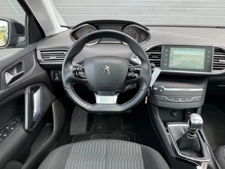 Peugeot 308 Peugeot 308 1.6 BlueHDI 120pk Executive Navi Pdc Pano DB-riem v.v. Keurige auto! - afbeelding nr 2