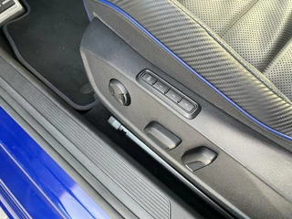 Volkswagen Golf Volkswagen Golf 2.0 TSI R 4Motion|Akra|Panodak|HUD|Leder|IQ - afbeelding nr 30
