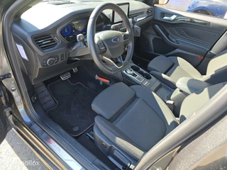 Ford Focus Ford Focus Wagon 1.5 EcoB ST Line X Full Options Pano/ACC/HUD/Winterpakket/Led - afbeelding nr 12