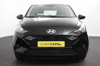 Hyundai i10 Hyundai i10 1.0 Automaat Comfort 5-zits | Navigatie | Apple Carplay/Android Auto | Cruise Control | DAB | Airco - afbeelding nr 4