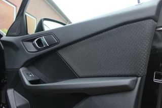 BMW 1 Serie ➡️ BMW 1-serie 116d F40 Executive Edition | 1e eigenaar | NL Auto | DAB | LED | Carplay | PDC | Cruise-control | Climate control | Sportstuur | Mistlampen | 16 inch - afbeelding nr 33
