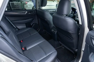 Subaru Outback Subaru Outback 2.5i CVT Premium | Eyesight | Navigatie | Trekhaak | - afbeelding nr 13