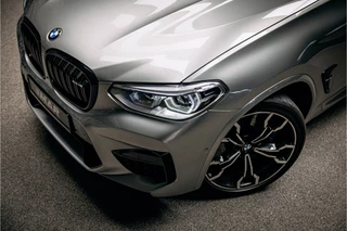 BMW X4 Zeer rijk uitgevoerde BMW X4 M Competition - afbeelding nr 2