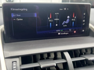 Lexus NX Panoramadak Navigatie Adaptive Cruise Control Leder Carplay Elek Stoelen + Verwarming Camera DAB Hybride Lage Kilometerstand - afbeelding nr 18