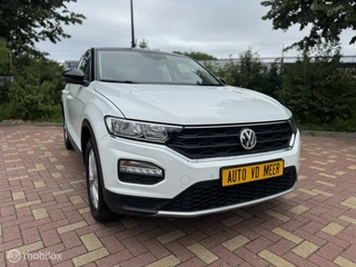 Volkswagen T-Roc Volkswagen T-Roc 1.5 TSI Style / Navigatie / Etc.. - afbeelding nr 14