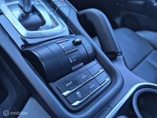 Porsche Cayenne Porsche Cayenne 3.0 S E-Hybrid 21
