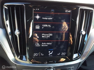 Volvo S60 Volvo S60 2.0 T5 R-Design Black Edition Camera Apple Carplay 19