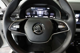 Škoda Kamiq Skoda Kamiq 1.0 TSI Selection-AUTOMAAT-CARPLAY-115PK - afbeelding nr 15