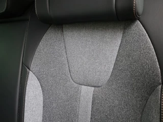 Škoda Octavia Škoda Octavia Combi 150PK AUTOMAAT ADAPTIVE | WINTERPACK | CAMERA | NAVI | KEYLESS! - afbeelding nr 11