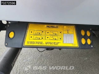Iveco Daily Iveco Daily 35C16 Automaat Laadklep Bakwagen Airco Camera Dubbellucht Meubelbak Koffer 19m3 Airco - afbeelding nr 16