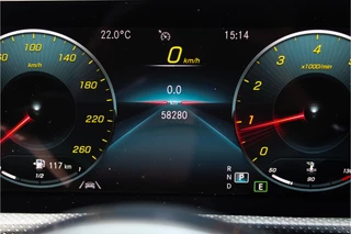 Mercedes-Benz A-Klasse Mercedes-Benz A-Klasse 180 AMG | Sfeer | Burmester | Dealer O.H. - afbeelding nr 16