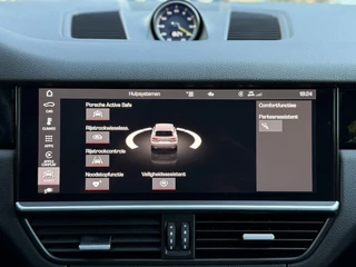 Porsche Cayenne Porsche Cayenne 3.0 E-Hybrid Sport-Chrono|Pano|Matrix|BOSE|Soft Close|360CAM - afbeelding nr 22