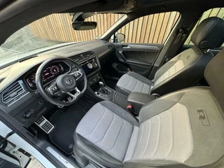 Volkswagen Tiguan Volkswagen Tiguan 1.5 TSI Highline R-line | Panoramadak | Head-up Display | Stoelverwarming | R-stuur | LED adaptief | Grootscherm navigatie | Side assist | Keyless | Achteruitrijcamera | Parkeersensoren voor en achter - afbeelding nr 8