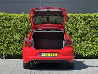 Volkswagen Polo Volkswagen Polo 2.0 TSI GTI, NIEUW MODEL, NAVI, AIRCO, CARPLAY, STOELVERWARMING, PARKEERSENSOREN VOOR/ACHTER, LICHTMETAAL 17