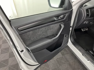Škoda Kodiaq Škoda Kodiaq 1.5 TSI Sportline Business Aut. *LEATHER-ALCANTARA | FULL-LED | HEATED-SPORTSEATS | ADAPTIVE-CRUISE | MEMORY-PACK | DIGI-COCKPIT | CANTON-AUDIO | SHIFT-PADDLES | CARPLAY | AMBIENT-LIGHT | KEYLESS | DAB | 20''ALU* - afbeelding nr 22