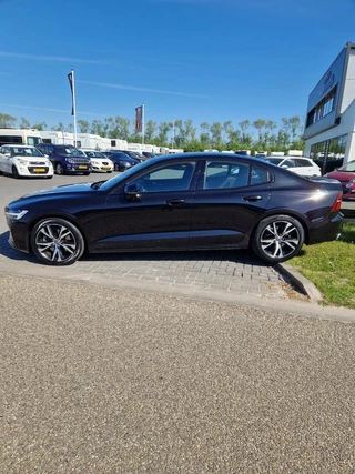 Volvo S60 Volvo S60 2.0 B3 R-Design AUTOMAAT,VOL LEDER,CLIMA,NAVI,CARPLAY,LED - afbeelding nr 16