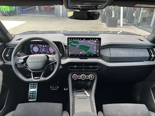 Škoda Kodiaq Škoda Kodiaq 1.5 TSI IV SPORTLINE TREKHAAK/CAMERA/MEMORY/NAVI/CARPLAY/STOELVERW - afbeelding nr 14