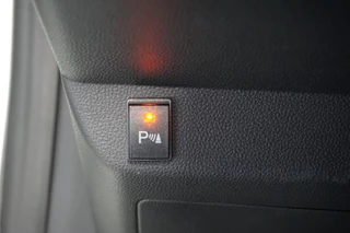 Renault Clio Renault Clio 1.6 E-TECH HYBRID BUSINESS ZEN AUTOMAAT - afbeelding nr 14