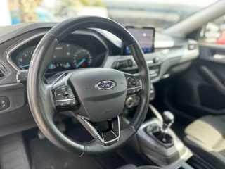 Ford Focus Ford Focus 1.0 EcoBoost Hybrid Titanium Vignale LED CarPlay Navi Cruise - afbeelding nr 7