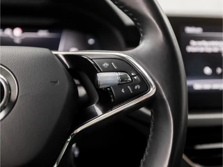 Škoda Scala (VIRTUAL COCKPIT, APPLE CARPLAY, GROOT NAVI, CLIMATE, STOELVERWARMING, SPORTSTOELEN, CAMERA, LED KOPLAMPEN, GETINT GLAS, PARKEERSENSOREN, NIEUWSTAAT) - afbeelding nr 20