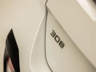 Peugeot 308 Peugeot 308 SW 1.2 PureTech Business Sport (APPLE CARPLAY, GROOT NAVI, LEDER, VIRTUAL COCKPIT, STOELVERWARMING, SPORTSTOELEN, LED KOPLAMPEN, GETINT GLAS, CRUISE, NIEUWSTAAT) - afbeelding nr 33