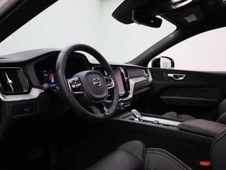Volvo XC60 Volvo XC60 2.0 B4 D AWD R-Design | Parkeerverwarming | Schuif-/kanteldak | Trekhaak | Climate Pack | Memoryseats - afbeelding nr 34