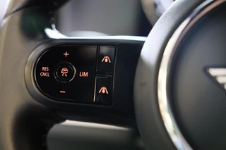 MINI Countryman Mini Mini Countryman 1.5 Cooper John Cooper Works / AUT / Acc / Head Up / Elek Stoelen / Camera / Memory / Leder / Open Pano / Led - afbeelding nr 9