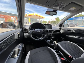 Hyundai i10 Hyundai i10 1.0 Comfort | Camera | Cruise Control | Two tone | Apple/ Android Carplay - afbeelding nr 5