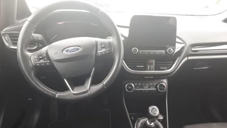 Ford Fiesta Ford Fiesta 1.0 Ecoboost Titanium CLIMA/CRUISE/RADIO DAB/NAVI/PDC+CAMERA/LMV/ENZ - afbeelding nr 10