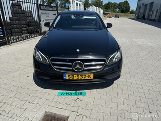 Mercedes-Benz E-Klasse - 230499274-0