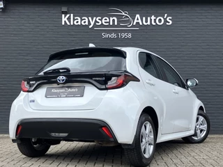 Toyota Yaris Toyota Yaris 1.5 Hybrid Dynamic AUT. | 1e eigenaar | dealer onderhouden | navigatie | stoel-stuurverw. | camera | adapt. cruise - afbeelding nr 5