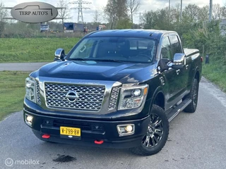 Nissan Titan XD 5.0 V8 Cummins TD Platinum Reserve
