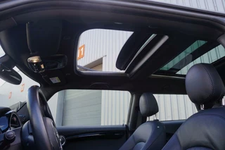 MINI Electric Mini Cooper S Electric Yours 33 kWh / Dealerauto / PANO / Harman Kardon / Camera / Stoelvw / Head up - afbeelding nr 8