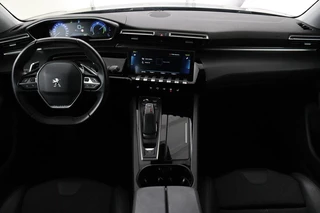 Peugeot 508 Peugeot 508 1.6 HYbrid Allure | Stoelverwarming | Trekhaak |  Adaptive cruise | Half leder | Camera | Carplay | Navigatie | Climate control | PHEV - afbeelding nr 8