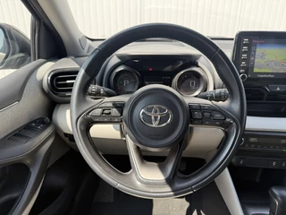 Toyota Yaris Toyota Yaris 1.5 Hyb. Executive HUD Leder Navi Trekhaak - afbeelding nr 21