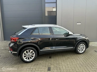 Volkswagen T-Roc Volkswagen T-Roc 1.5 TSI Style digitale klok DSG Als nieuw - afbeelding nr 11