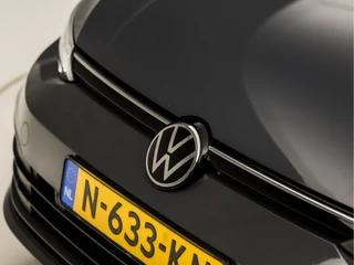 Volkswagen Golf Volkswagen Golf 1.0 eTSI Sport Automaat (APPLE CARPLAY, GROOT NAVI, KEYLESS, SFEERVERLICHTING, SPORTSTOELEN, LM VELGEN, PARKEERSENSOREN, ADAPTIVE CRUISE, NIEUWSTAAT) - afbeelding nr 32