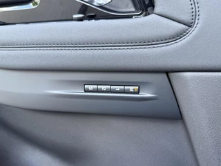 Land Rover Range Rover Evoque Land Rover Range Rover Evoque 1.5 P300e AWD R-Dynamic SE Pano|Blackpack|360 Cam|Memory - afbeelding nr 10