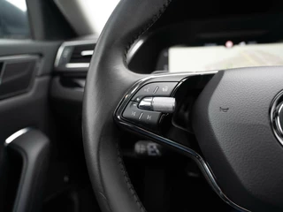 Škoda Superb Skoda Superb Combi 1.4 TSI iV 218pk Laurin & Klement | Leder | Travel Assist | 360 Camera | Stoelventilatie - afbeelding nr 31