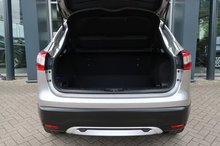 Nissan QASHQAI Nissan QASHQAI 1.2 DIG-T 116PK, Panoramadak, Clima, Navi, All Season Banden, etc. - afbeelding nr 14