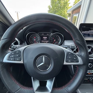 Mercedes-Benz GLA Mercedes-Benz GLA *trekhaak, pano dak* 180 AMG - afbeelding nr 16