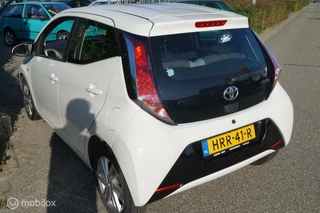 Toyota Aygo Toyota Aygo 1.0 VVT-i x-play - afbeelding nr 11