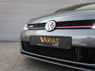 Volkswagen Golf Volkswagen Golf 2.0 TSI GTI Performance Pano Alcantara VOL!! - afbeelding nr 2