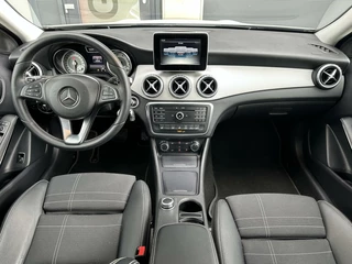 Mercedes-Benz GLA Mercedes-Benz GLA180 Prestige Automaat Airco Cruise Navi LED - afbeelding nr 10