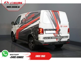 Volkswagen Transporter Volkswagen Transporter T6.1 2.0 TDI DEMO BPM VRIJ! Carplay/ Cruise/ LMV/ Sidebars/ PDC/ Airco - afbeelding nr 2