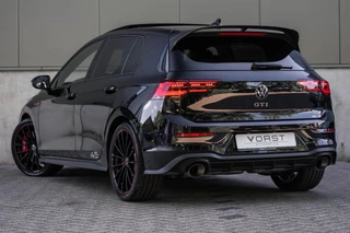 Volkswagen Golf Volkswagen Golf 2.0 TSI GTI Clubsport 45 Jahre Akra Pano DSG - afbeelding nr 4