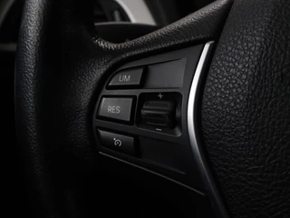 BMW 1 Serie BMW 1-serie 118i Executive | Full LED | Navigatie |  Climate control | Cruise control | Parkeerhulp | Bluetooth | Sportstuur - afbeelding nr 14