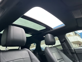 Land Rover Range Rover Evoque Land Rover Range Rover Evoque 1.5 P300e AWD R-Dynamic Panodak - afbeelding nr 28