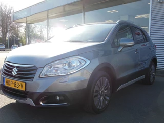 Suzuki S-Cross staat in Hoogeveen - afbeelding nr 3